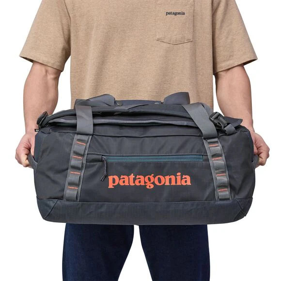 Black Hole Duffel 40L - Image 6