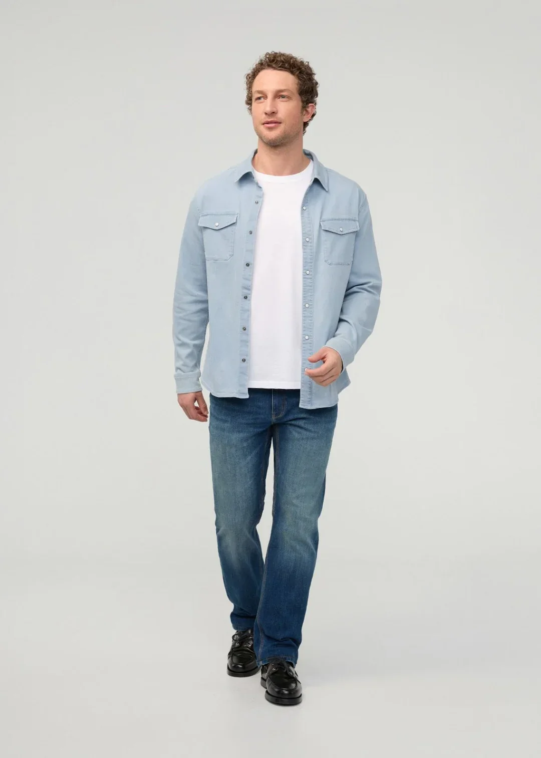 Performance Denim Lite Two-Pocket Shirt - Men's - Image 4