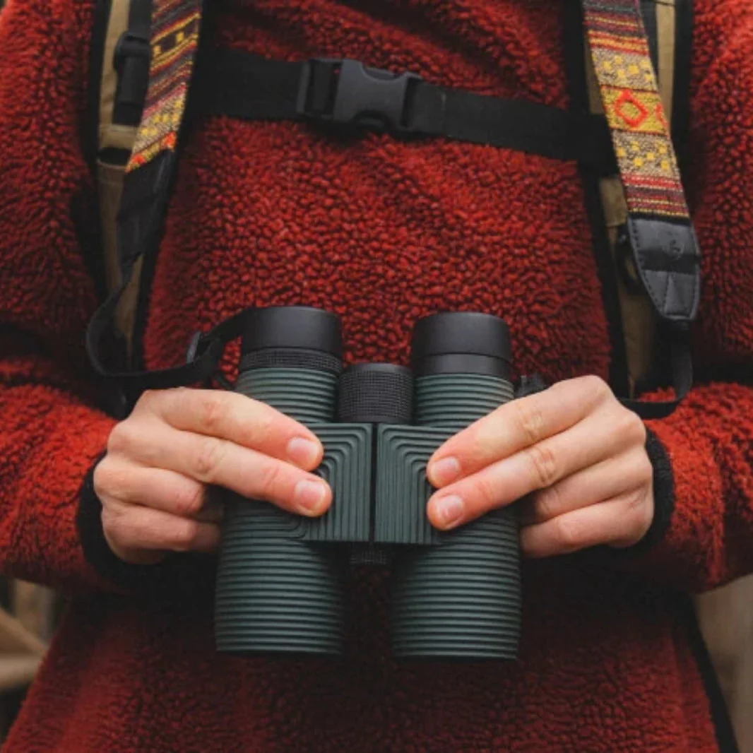 Pro Issue 8x Waterproof Binoculars - Image 4