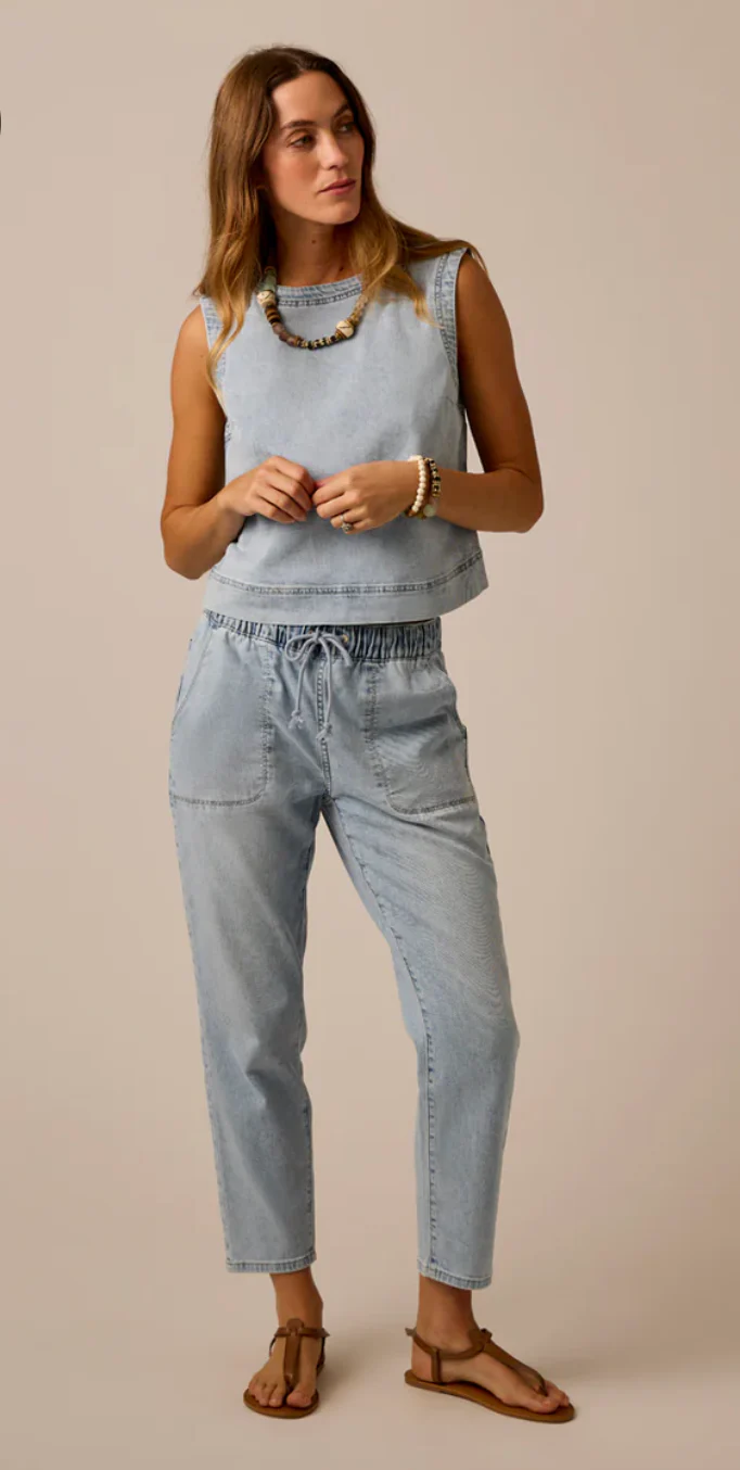 Zoe Lightweight Denim Pant - Women's